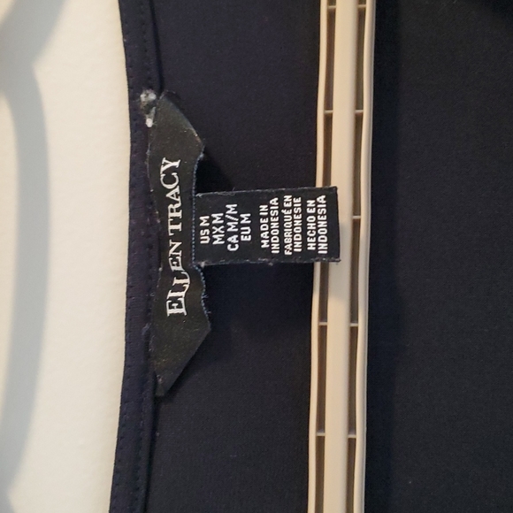 Sleeveless top - Picture 3 of 5